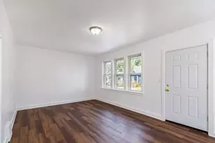1431 N 29th St, Milwaukee, WI 53208 - Photo 11