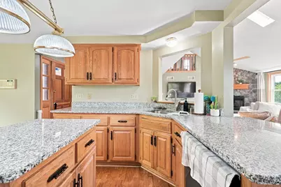 3725 S Joseph Rd, New Berlin, WI 53151 - Photo 17