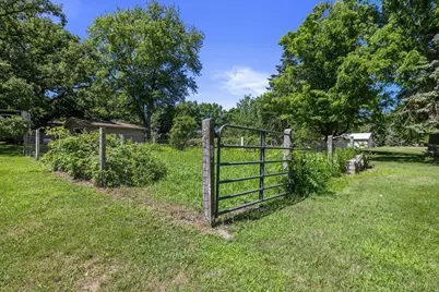 5330  Crystal Ln, Racine, WI 53177 - Photo 7