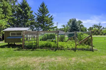 5330  Crystal Ln, Racine, WI 53177 - Photo 9