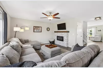 74  Weston Ridge Rd, Oconomowoc, WI 53066 - Photo 5