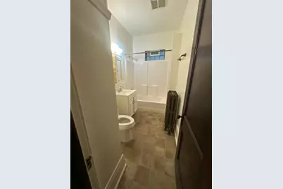 3754 W Roberts St #3756, Milwaukee, WI 53208 - Photo 7