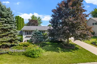 708 Sprague St, Caledonia, MN 55921 - Photo 17