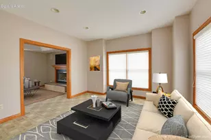 4851 W Alesci Dr, Franklin, WI 53132 - Photo 5