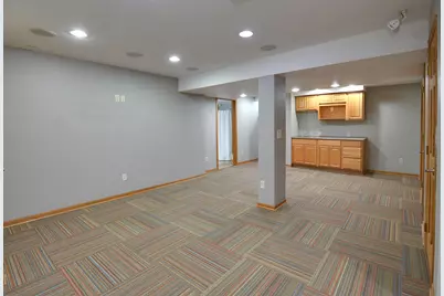 4851 W Alesci Dr, Franklin, WI 53132 - Photo 21