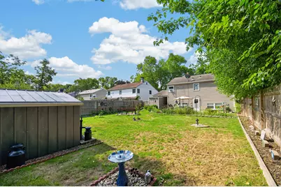 8036 W Scranton Pl, Milwaukee, WI 53218 - Photo 33