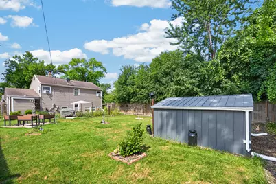 8036 W Scranton Pl, Milwaukee, WI 53218 - Photo 29