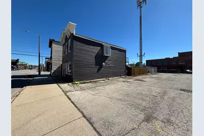 904 S 1st St, Milwaukee, WI 53204 - Photo 9
