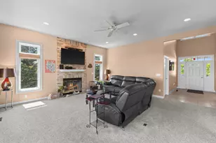 5102 6 Mile Rd, Belgium, WI 53004 - Photo 25