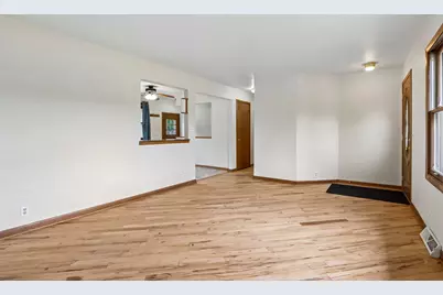 N5360  Bakertown Dr, Concord, WI 53178 - Photo 5