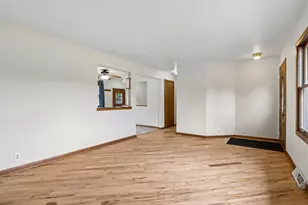 N5360 Bakertown Dr, Concord, WI 53178 - Photo 5