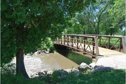 N85W15700  Ridge Rd #104, Menomonee Falls, WI 53051 - Photo 35