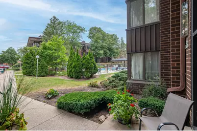 N85W15700  Ridge Rd #104, Menomonee Falls, WI 53051 - Photo 25