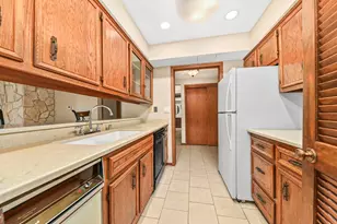 N85W15700 Ridge Rd, Menomonee Falls, WI 53051 - Photo 7