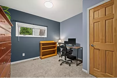 W352N5282  Lake Dr, Oconomowoc, WI 53066 - Photo 17