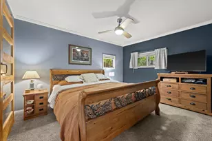 W352N5282 Lake Dr, Oconomowoc, WI 53066 - Photo 15