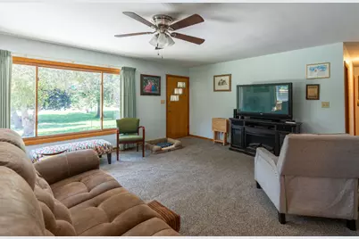 731 S Second St, Delavan, WI 53115 - Photo 17