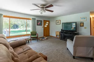 731 S 2nd St, Delavan, WI 53115 - Photo 17