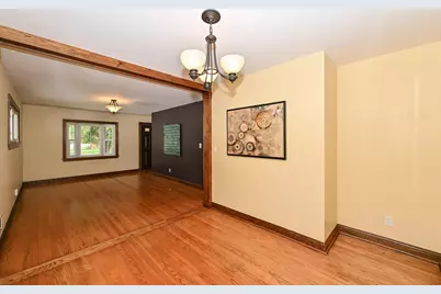 7817 W Mt. Vernon Ave, Milwaukee, WI 53213 - Photo 9
