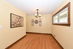 7817 W Mt Vernon Ave, Milwaukee, WI 53213 - Photo 9
