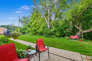 1323 E Randolph Ct, Milwaukee, WI 53212 - Photo 25