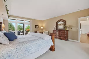 1801 E Bristlecone Dr, Hartland, WI 53029 - Photo 33