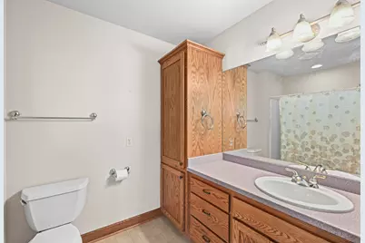 12301 W Ryan Rd, Franklin, WI 53132 - Photo 31