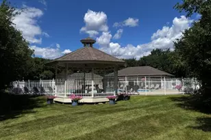 N53W14172 St Andrews Dr, Menomonee Falls, WI 53051 - Photo 41