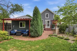 416 E Jefferson St, Oconomowoc, WI 53066 - Photo 23