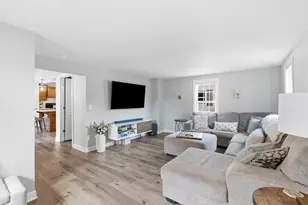 416 E Jefferson St, Oconomowoc, WI 53066 - Photo 7