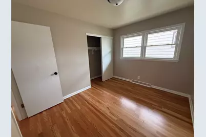 3303 S 85th St, Milwaukee, WI 53227 - Photo 19