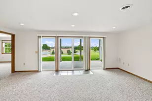 118 Summit Ct, Columbus, WI 53925 - Photo 49