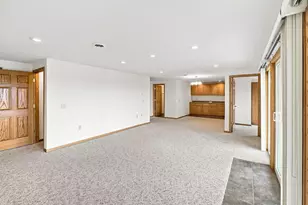 118 Summit Ct, Columbus, WI 53925 - Photo 41