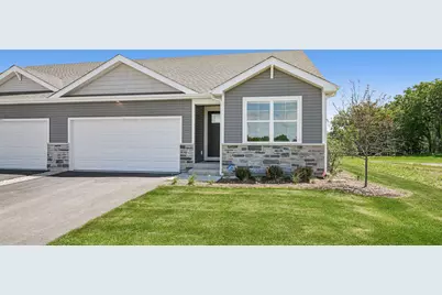 778  Concord Cir #B, Burlington, WI 53105 - Photo 1