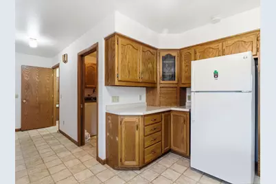 2702  Wilson St, Two Rivers, WI 54241 - Photo 5