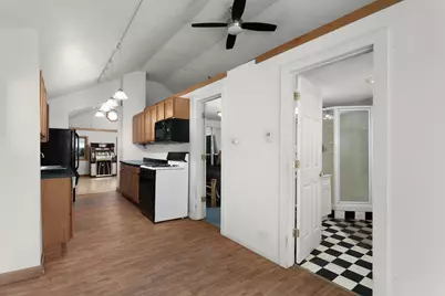 128 S Nebraska St, Horicon, WI 53032 - Photo 27