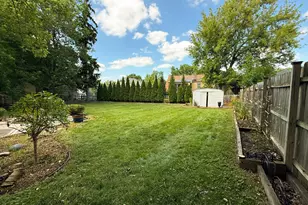 602 E College Ave, Waukesha, WI 53186 - Photo 33