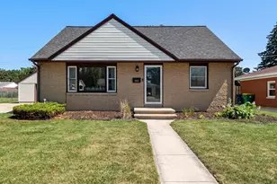 1603 Delores St, Green Bay, WI 54304 - Photo 3