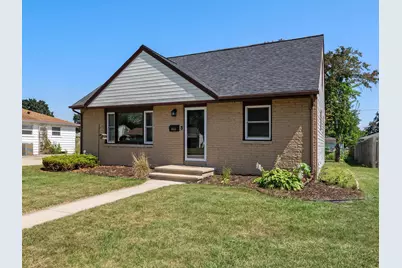 1603  Delores St, Green Bay, WI 54304 - Photo 3
