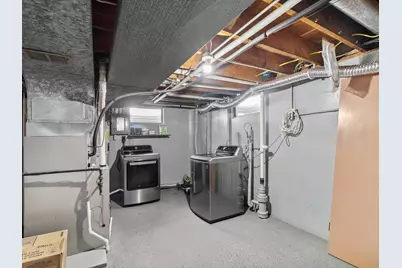 1603  Delores St, Green Bay, WI 54304 - Photo 23