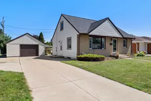 1603 Delores St, Green Bay, WI 54304 - Photo 1