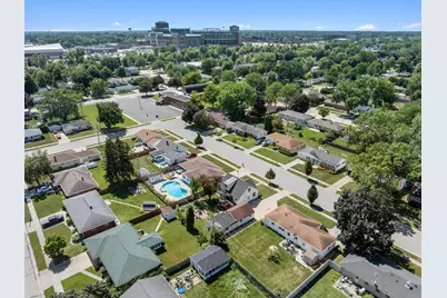 1603  Delores St, Green Bay, WI 54304 - Photo 31