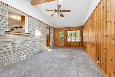 3707  Brooklawn Cir, South Milwaukee, WI 53172 - Photo 11