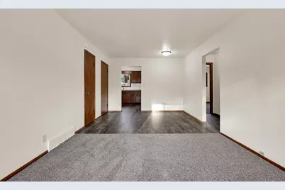 1222 N 116th St 1222 N 116Th St # A-B-C-D, Wauwatosa, WI 53226 - Photo 9