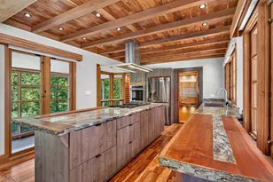 7030 N Lake Dr, Fox Point, WI 53217 - Photo 15