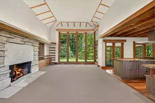 7030 N Lake Dr, Fox Point, WI 53217 - Photo 7