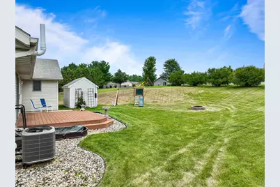 519  Danielson Dr, Darien, WI 53114 - Photo 43