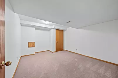 519  Danielson Dr, Darien, WI 53114 - Photo 45