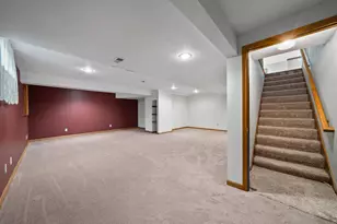 519 Danielson Dr, Darien, WI 53114 - Photo 35