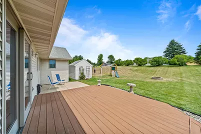 519  Danielson Dr, Darien, WI 53114 - Photo 41